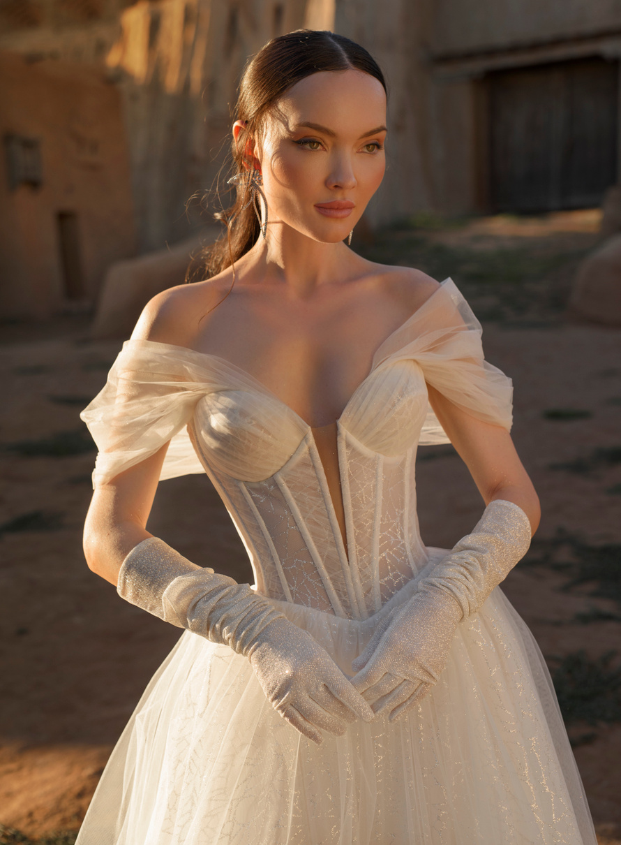 Купить свадебное платье «Ювента» Кукла из коллекции Азия 2023 года в салоне «Мэри Трюфель»