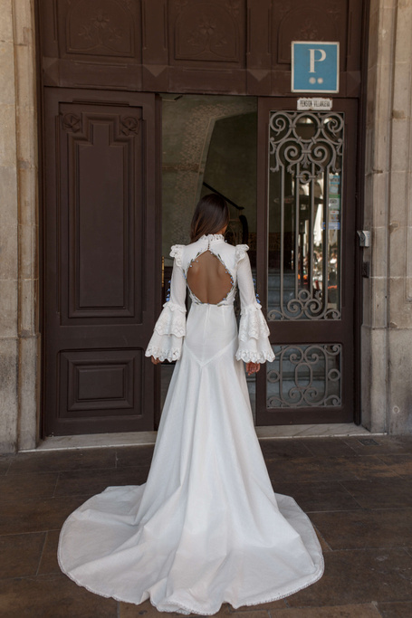 Купить свадебное платье «Риккиарелли» Рара Авис из коллекции Дольче Вита 2023 года в салоне «Мэри Трюфель»
