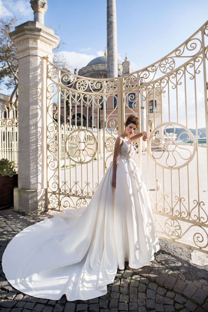 Купить свадебное платье «Беата» Бламмо Биамо из коллекции 2018 года в Воронеже