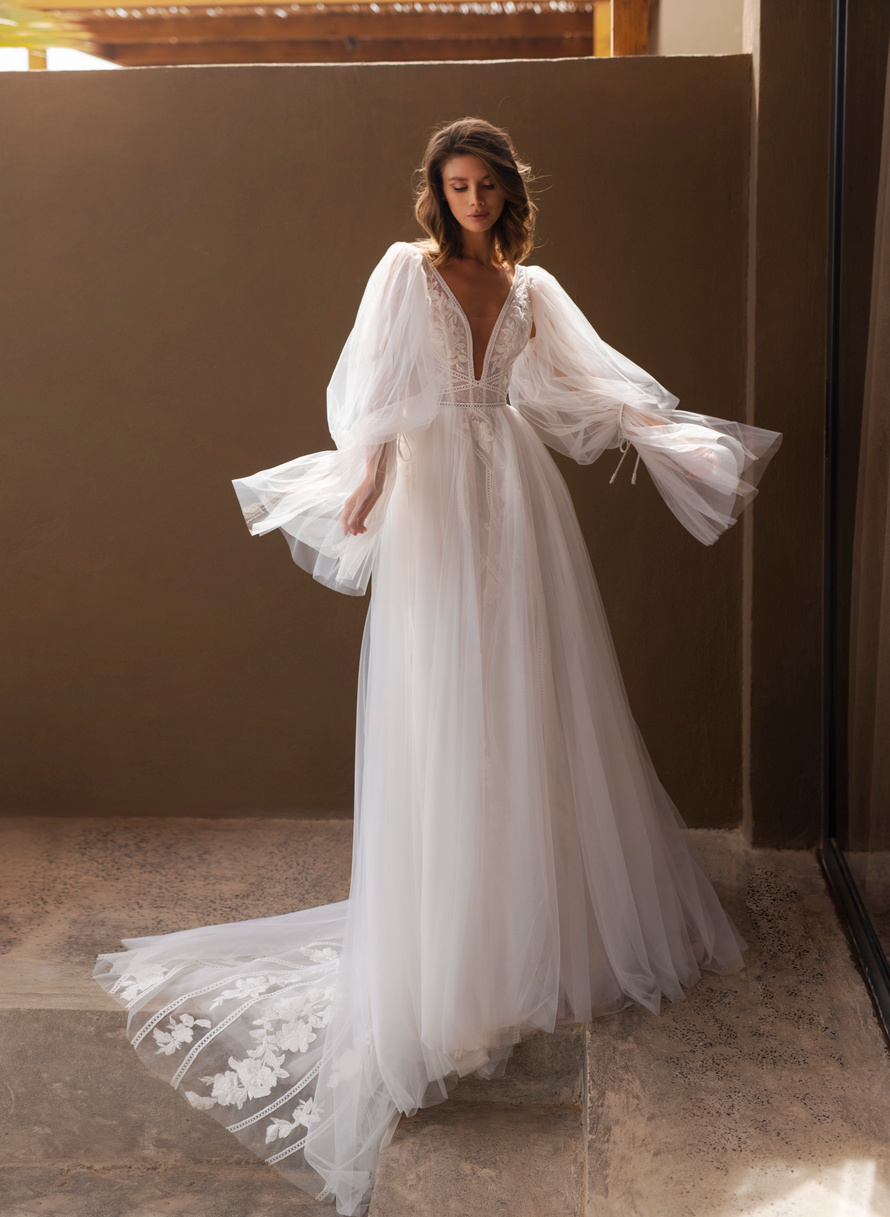 Купить свадебное платье Эрминия Наталья Романова из коллекции 2024 года в салоне «Мэри Трюфель»