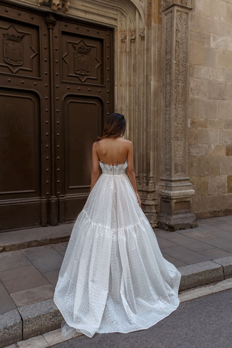 Купить свадебное платье «Ламора» Рара Авис из коллекции Дольче Вита 2023 года в салоне «Мэри Трюфель»