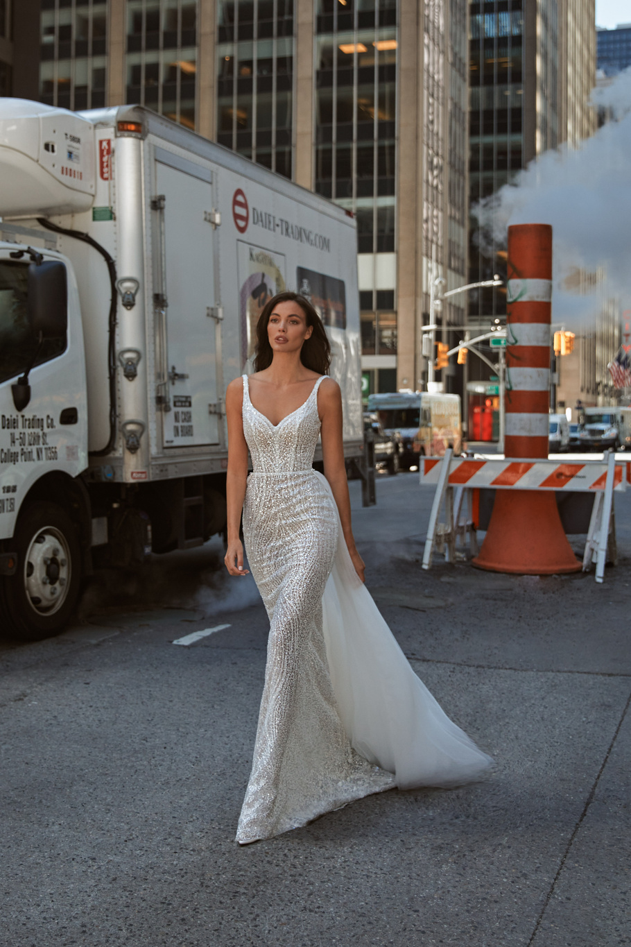 Купить свадебное платье «Бланш» Вона из коллекции Любовь в городе 2022 года в салоне «Мэри Трюфель»