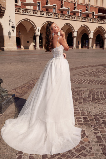 Свадебное платье «Монро» Ариамо Брайдал — купить в Воронеже платье Монро из коллекции 2019 года