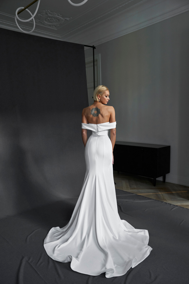 Купить свадебное платье Мирей Марта из коллекции 2023 года в салоне «Мэри Трюфель»