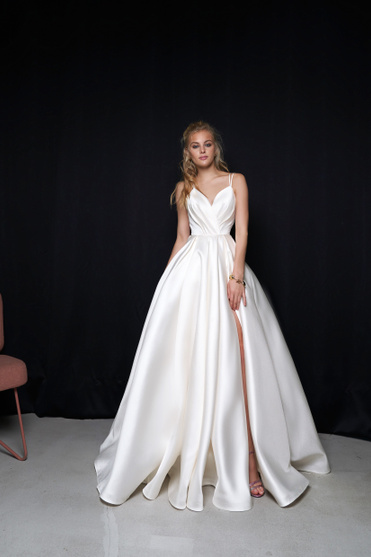 Свадебное платье «Ориан» Марта — купить в Нижнем Новгороде платье Ориан из коллекции 2021 года