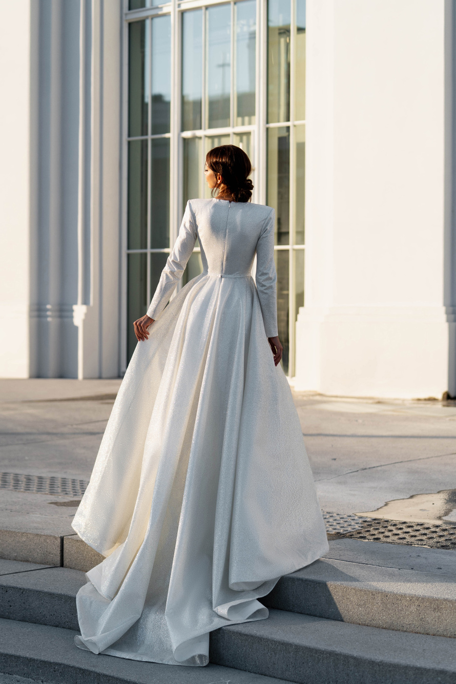 Купить свадебное платье «Има» Сонеста из коллекции 2023 года в салоне «Мэри Трюфель»