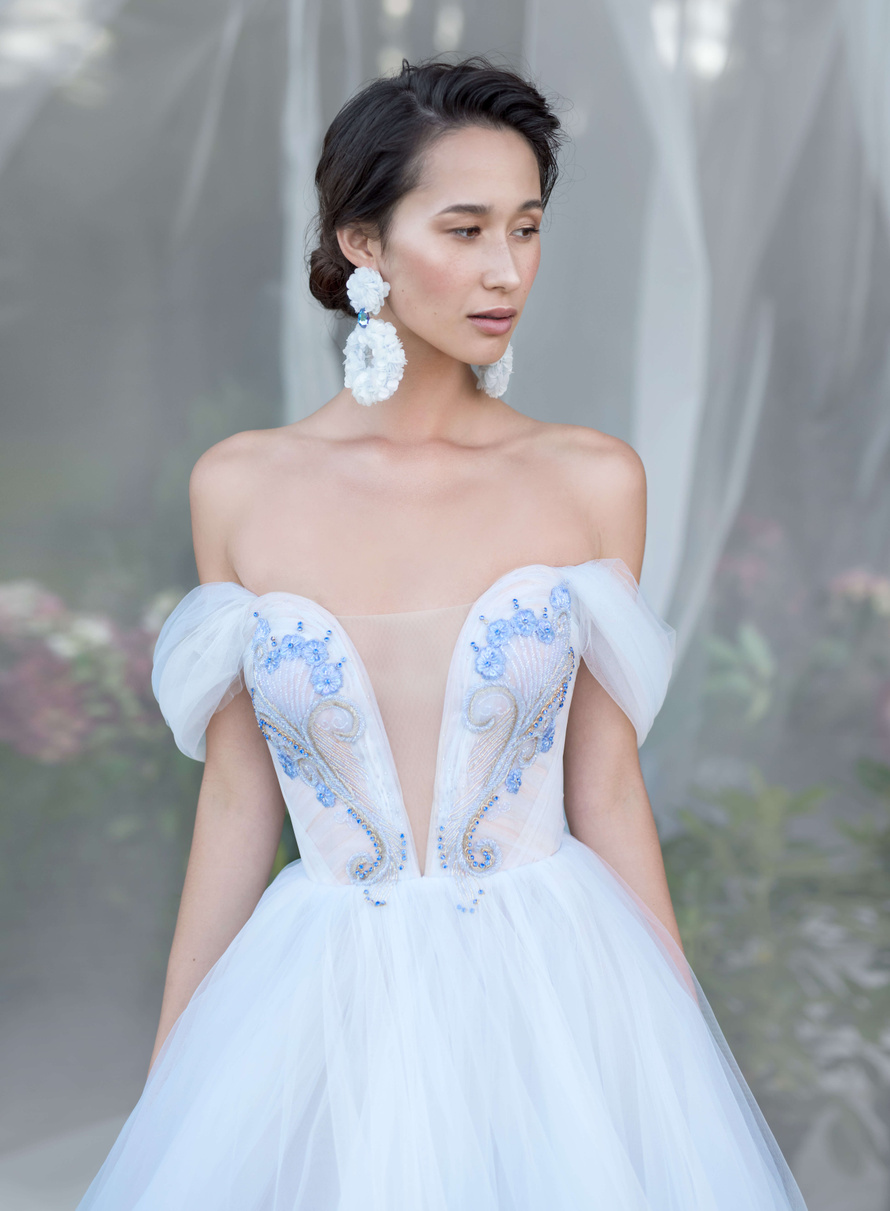 Купить свадебное платье «Оливер» Бламмо Биамо из коллекции Нимфа 2020 года в Екатеринбурге