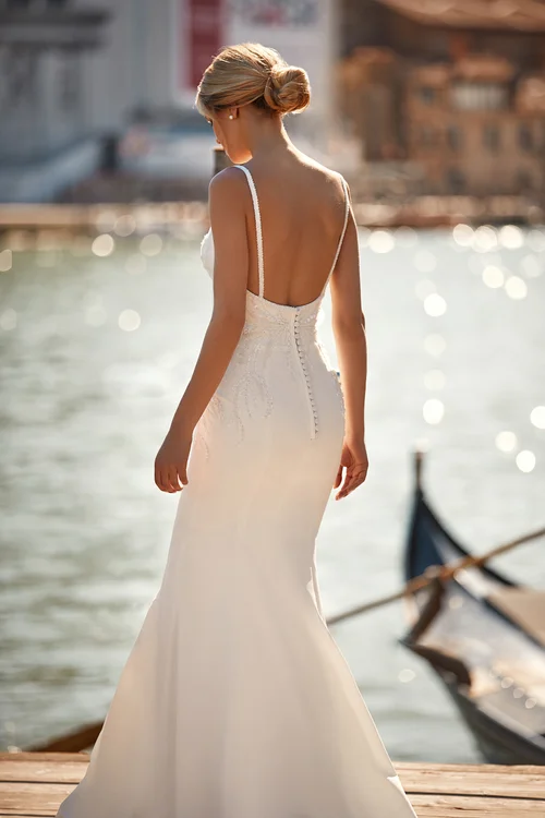 Buy wedding dress «Misha» Katy Corso from the collection It is Love of 2023 in the boutique “Mary Trufel” Misha