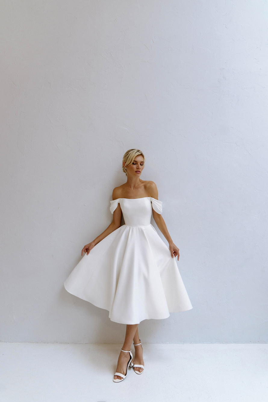 Купить свадебное платье «Берит» Наталья Романова из коллекции Блаш Бриз 2022 года в салоне «Мэри Трюфель»