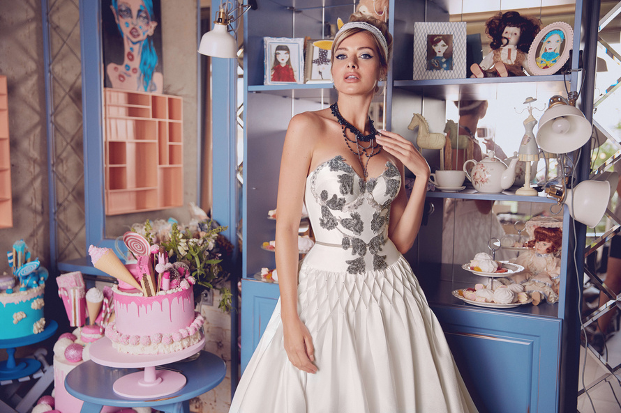Купить свадебное платье «Мелантида» Бламмо Биамо из коллекции Свит Лайф 2021 года в Екатеринбурге