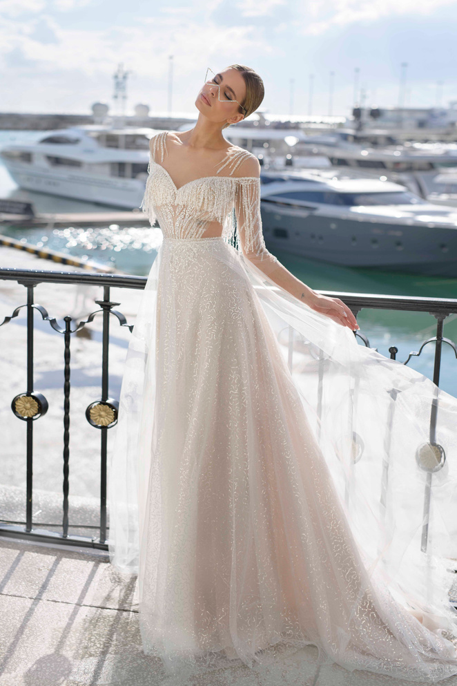 Купить свадебное платье «Арум» Татьяна Каплун из коллекции Дыхание Времени 2023 года в салоне «Мэри Трюфель»