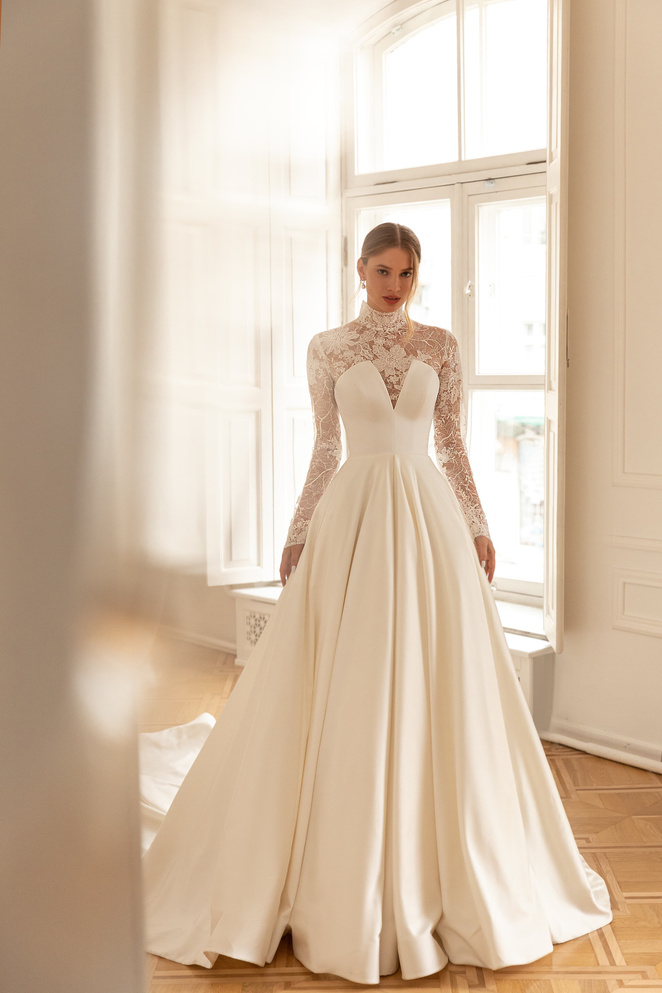 Купить свадебное платье «Хелли» Евы Лендел из коллекции 2022 в «Мэри Трюфель»