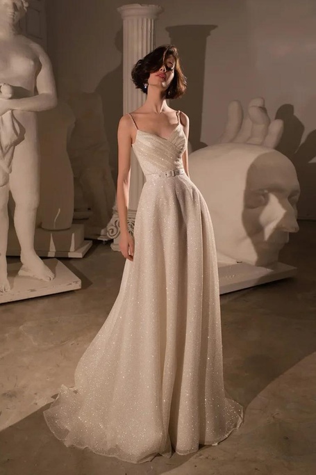Свадебное платье Лиззи Кукла из коллекции Олимп 2022 — купить в Екатеринбурге платье Лиззи из коллекции 2021 года
