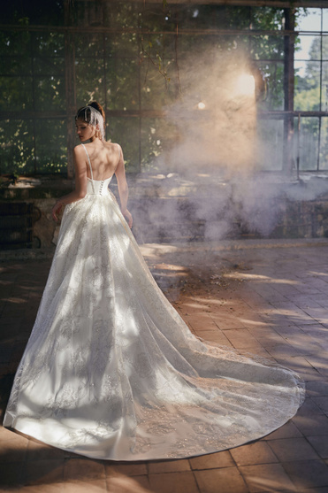 Купить бальное свадебное платье «Керри» Анже Этуаль из коллекции Леди Перл 2021 года в салоне «Мэри Трюфель»