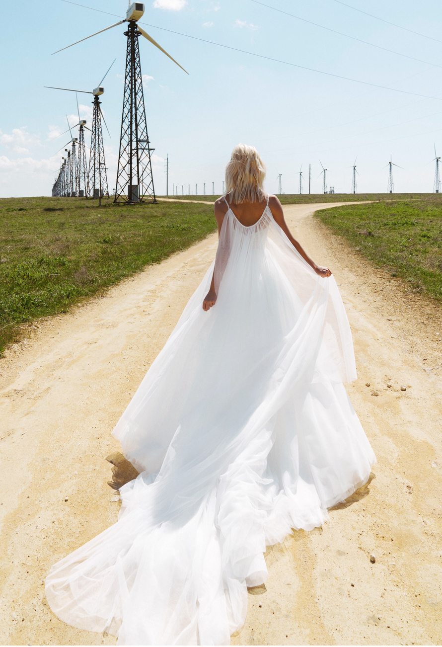 Купить свадебное платье «Беладжио» Наталья Романова из коллекции Блаш 2022 года в салоне «Мэри Трюфель»