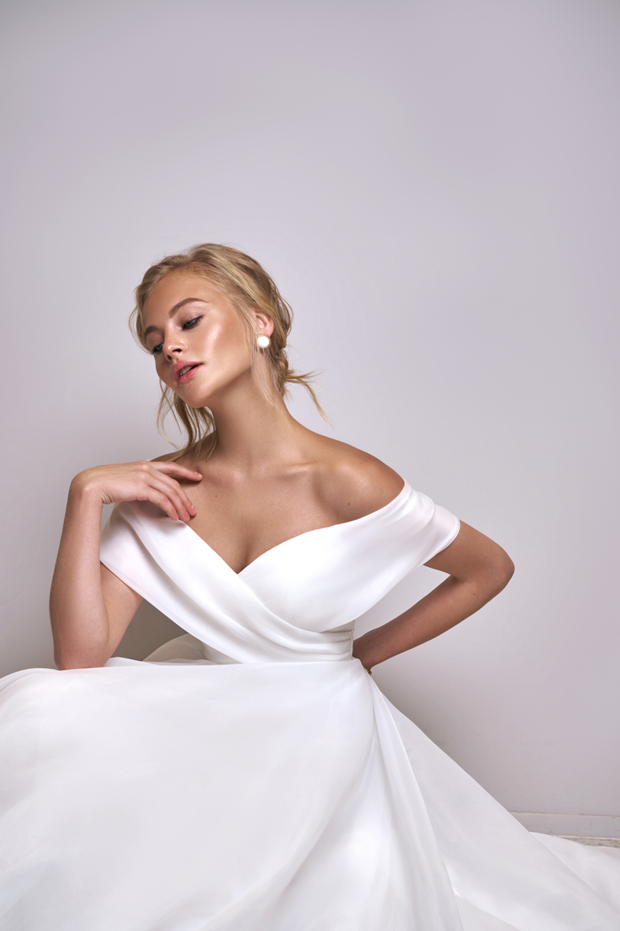 Свадебное платье «Олджи» Марта — купить в Москве платье Олджи из коллекции 2021 года