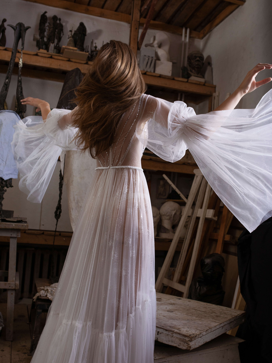 Купить свадебное платье «Бивия+Мола» Рара Авис из коллекции Шайн Брайт 2020 года в интернет-магазине