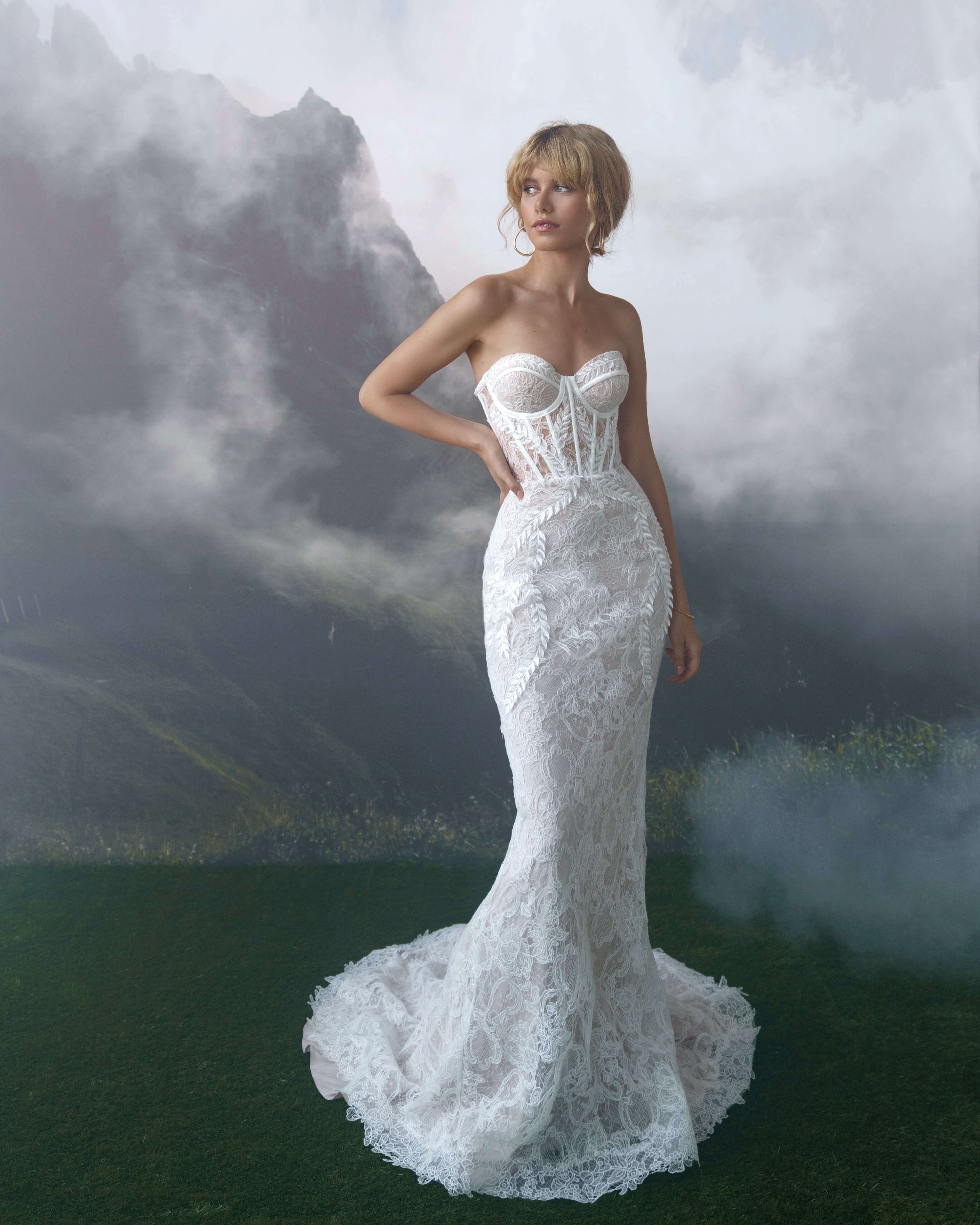 Купить свадебное платье «Юри» Бламмо Биамо из коллекции Сказка 2022 года в салоне «Мэри Трюфель»