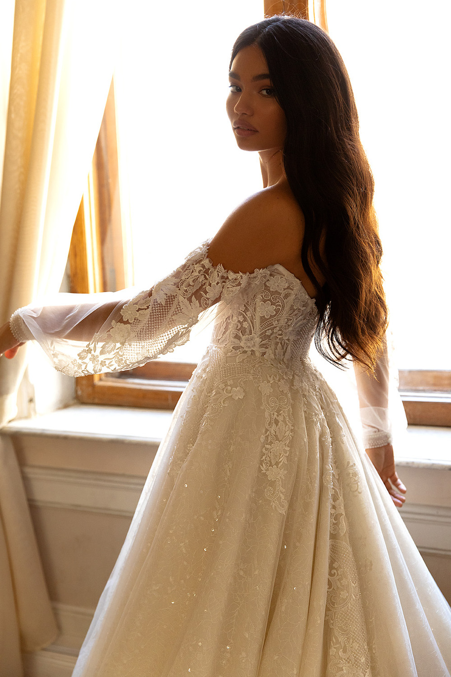 Купить свадебное платье «Тиффани» Кристал Дизайн из коллекции Романс 2021 в интернет-магазине «Мэри Трюфель»