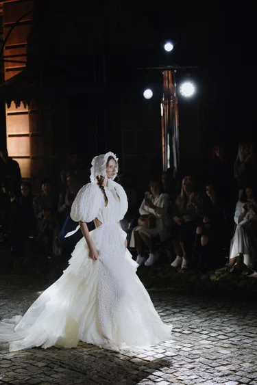 Купить свадебное платье «Авелин» Рара Авис из коллекции Имперская роскошь 2025 года в салоне «Мэри Трюфель» Авелин