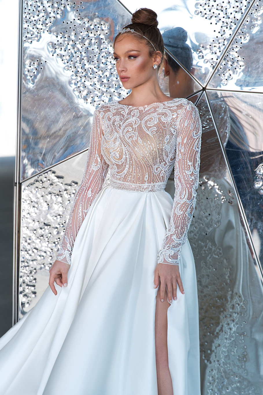 Купить свадебное платье «Осака» Кристал Дизайн из коллекции Дива 2020 в интернет-магазине «Мэри Трюфель»