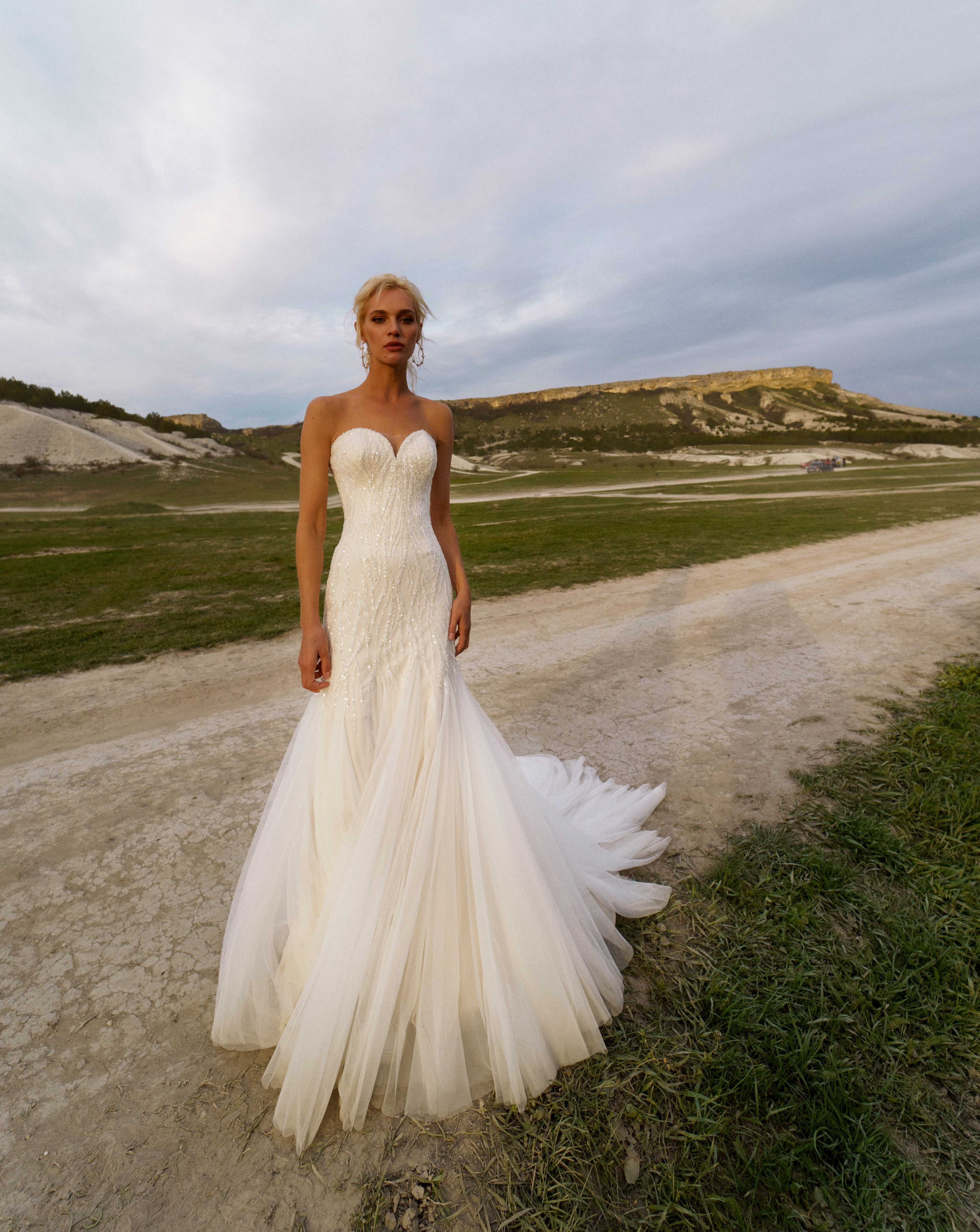 Купить свадебное платье «Лердис» Наталья Романова из коллекции Блаш 2022 года в салоне «Мэри Трюфель»