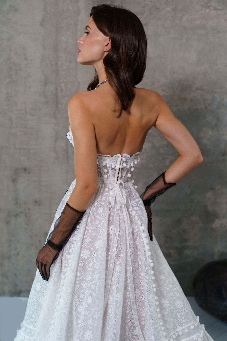 Купить свадебное платье «Омела» Рара Авис из коллекции Аморе Мио 2022 года в салоне «Мэри Трюфель»