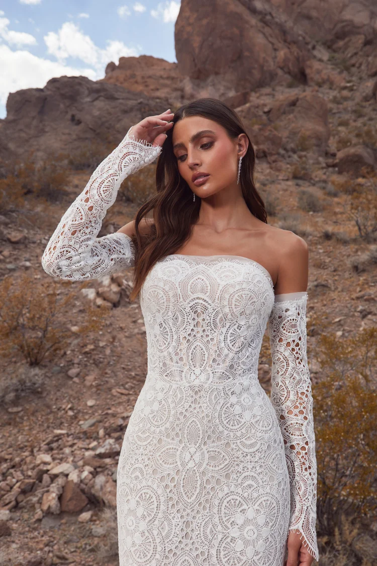 Buy wedding dress «LP2401» La Perle from the collection of 2024 in the boutique “Mary Trufel” LP2401