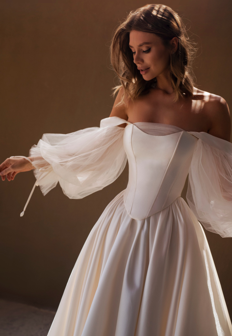 Купить свадебное платье Годива Наталья Романова из коллекции 2024 года в салоне «Мэри Трюфель»