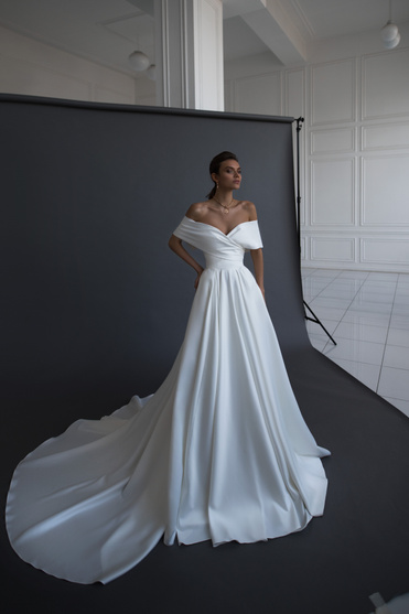 Свадебное платье «Ивон» Марта — купить в Ярославле платье Ивон из коллекции 2019 года
