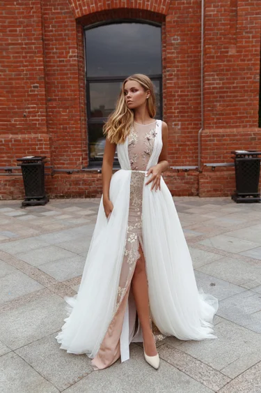 Купить свадебное платье «Ализ» Рара Авис из коллекции Флорал Парадайз 2018 года в салоне свадебных платьев Ализ