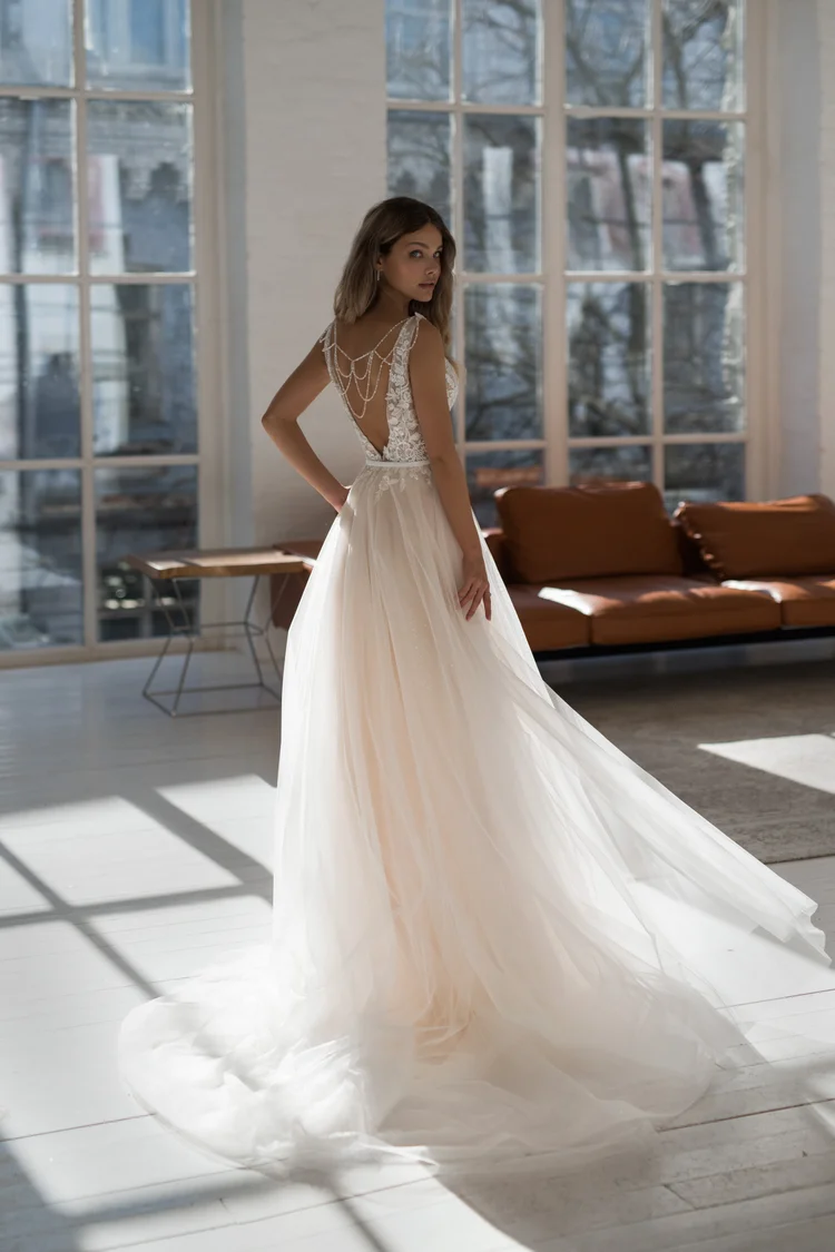 Купить свадебное платье «Саванна» Натальи Романовой из коллекции 2020 в салоне «Мэри Трюфель» Саванна