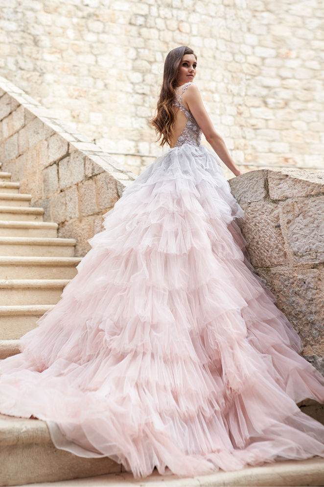 Купить свадебное платье «Паво» Армония из коллекции 2020 в интернет-магазине «Мэри Трюфель»