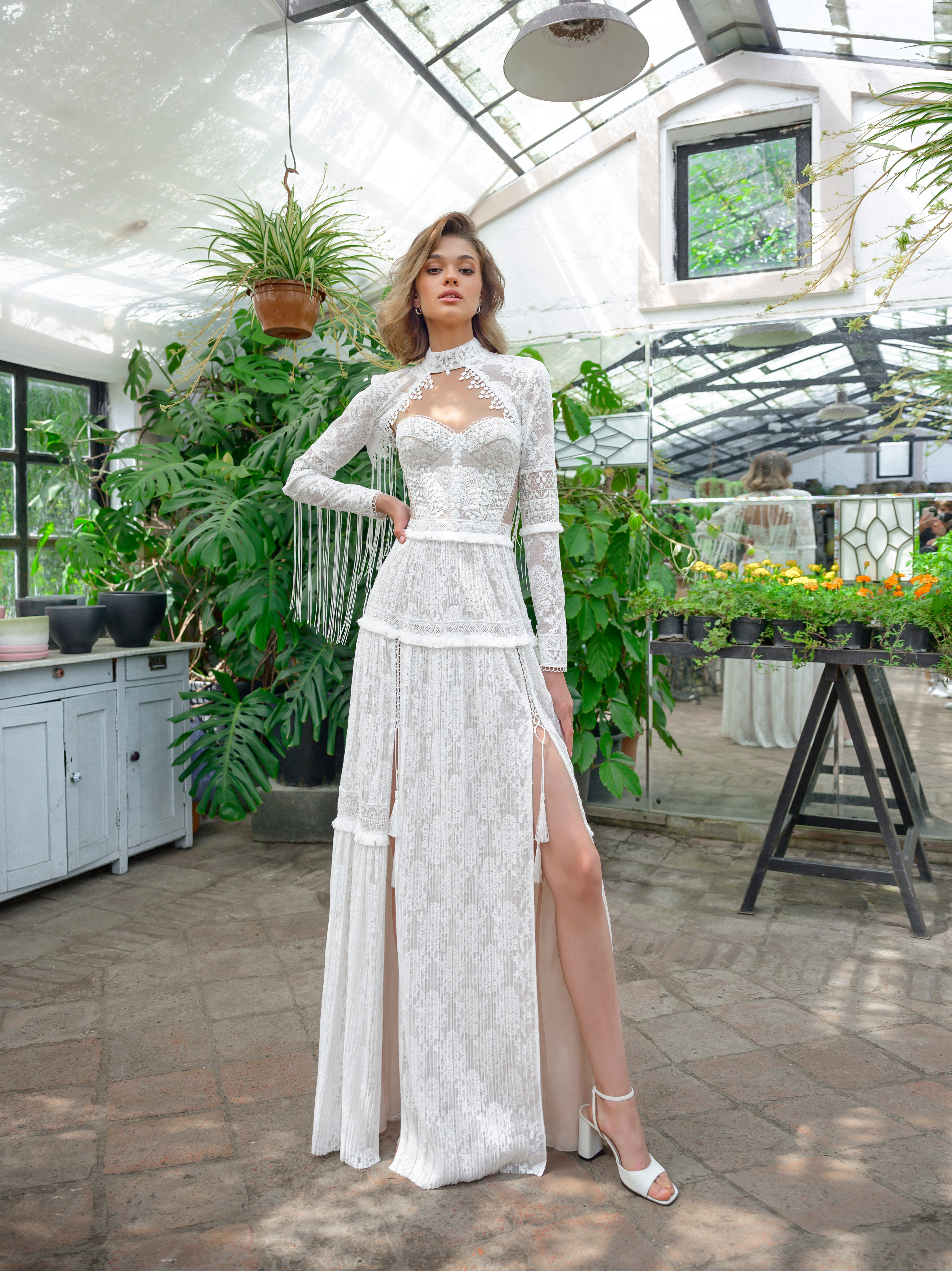 Купить свадебное платье «Глора» Кукла из коллекции Чувство 2022 года в салоне «Мэри Трюфель»