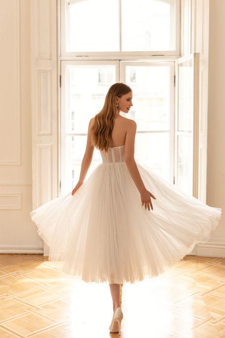 Купить свадебное платье «Молли» Евы Лендел из коллекции 2022 в «Мэри Трюфель»