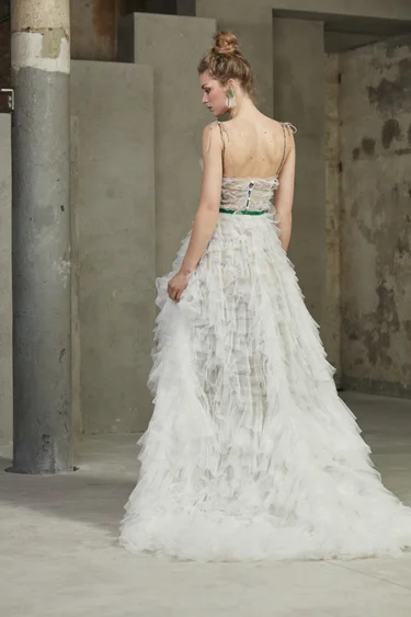 Купить свадебное платье «Малина» Рара Авис из коллекции Флорал Парадайз 2018 года в интернет-магазине «Мэри Трюфель» Малина