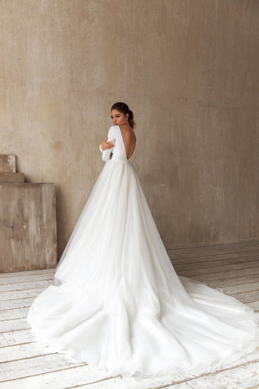 Свадебное платье «Альба» Евы Лендел — купить в Краснодаре платье Альба из коллекции "Меньше значит больше"2021