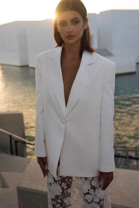 Wedding dresses up to 1 000$