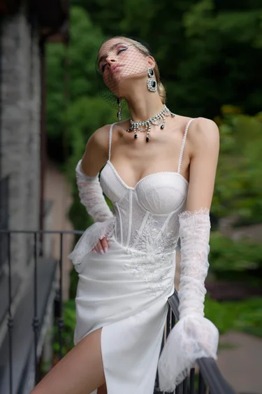 Юста