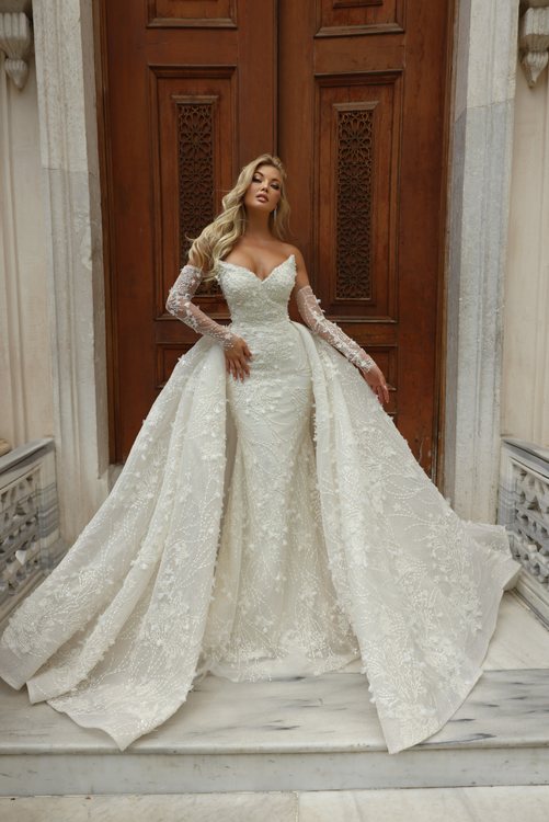 Wedding dresses with a long train
