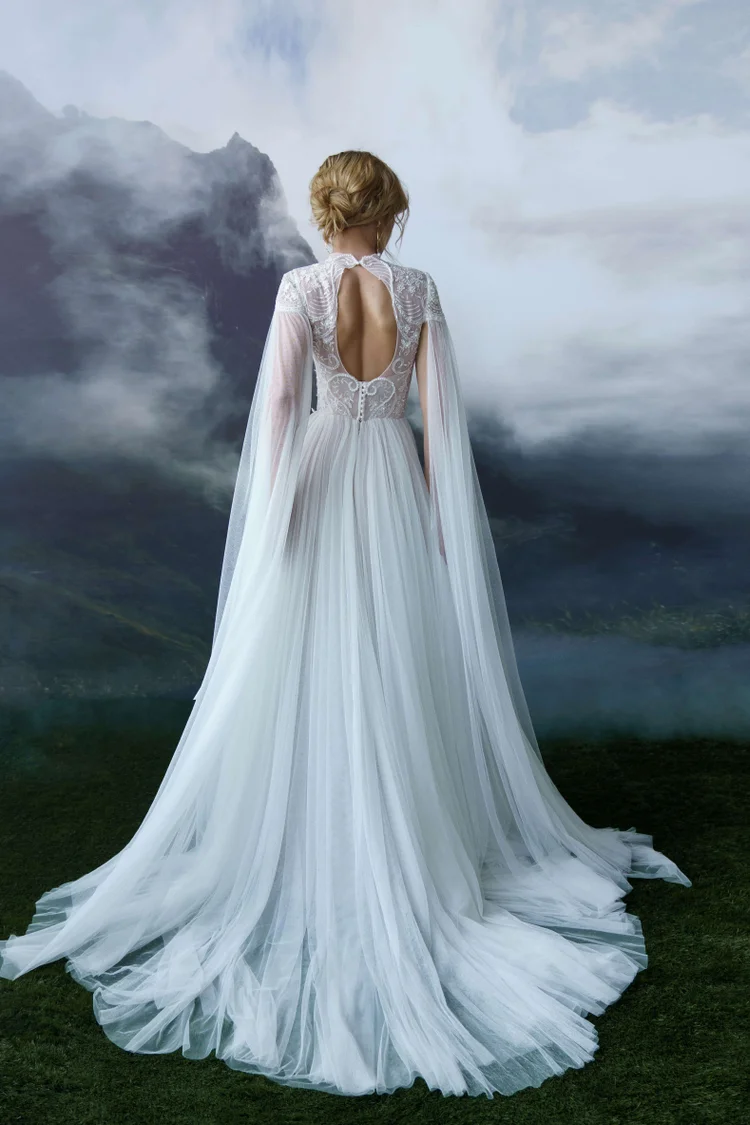 Купить свадебное платье «Вилланел» Бламмо Биамо из коллекции Сказка 2022 года в салоне «Мэри Трюфель» Вилланел