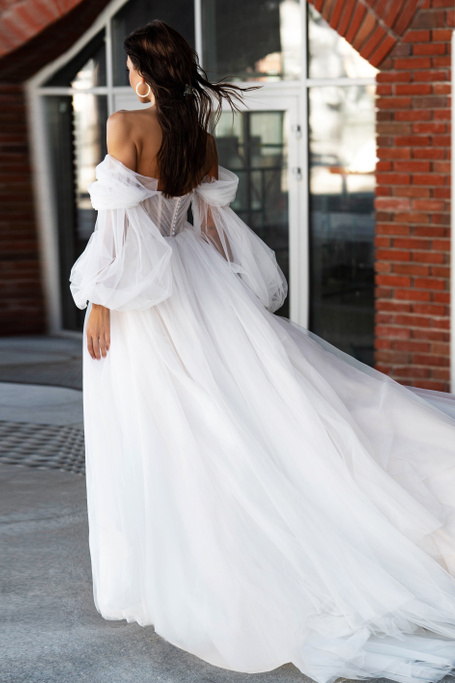 Купить свадебное платье «Николетта» Сонеста из коллекции 2023 года в салоне «Мэри Трюфель»