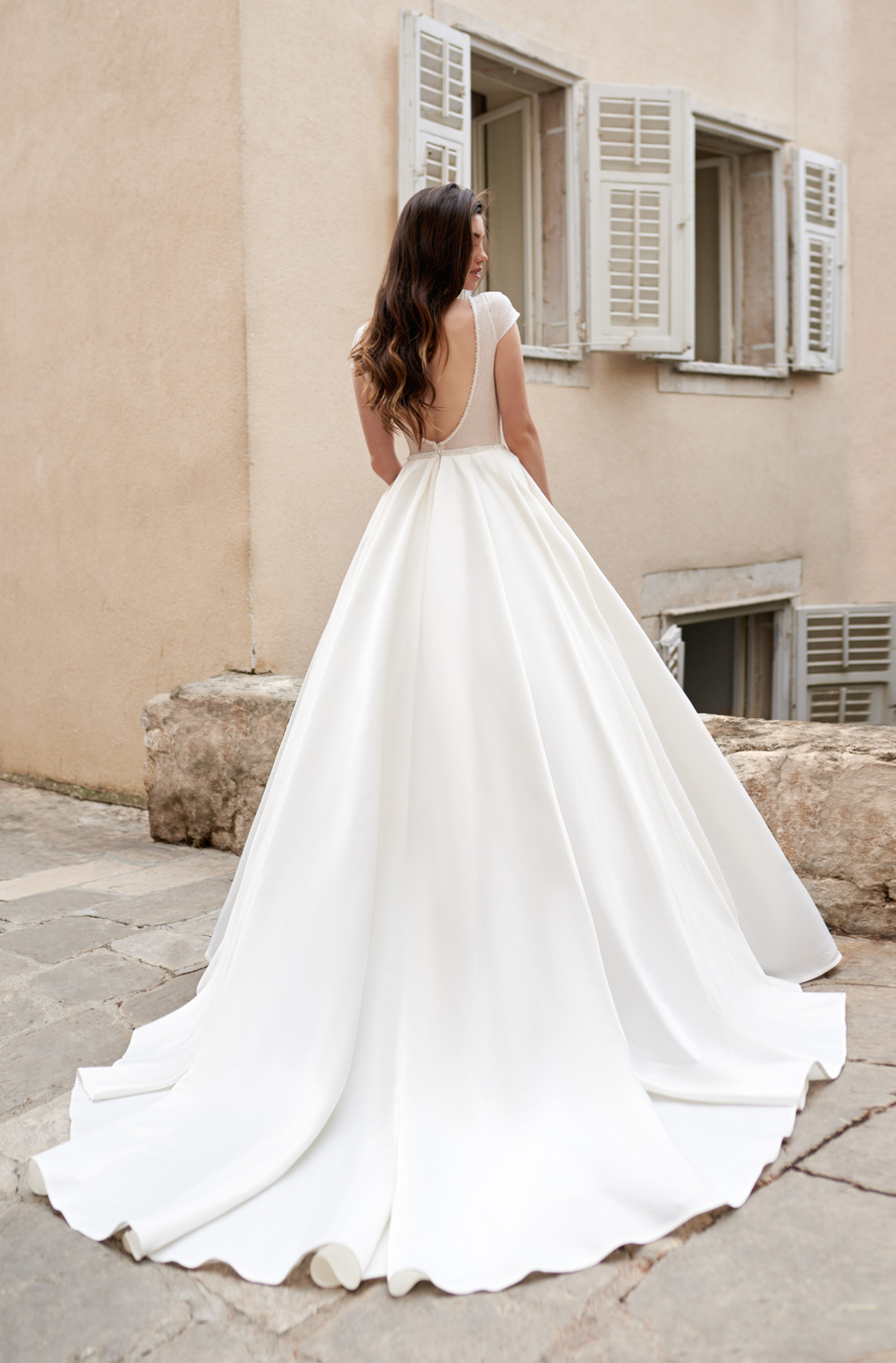Купить свадебное платье «Огма» Армония из коллекции 2020 в интернет-магазине «Мэри Трюфель»