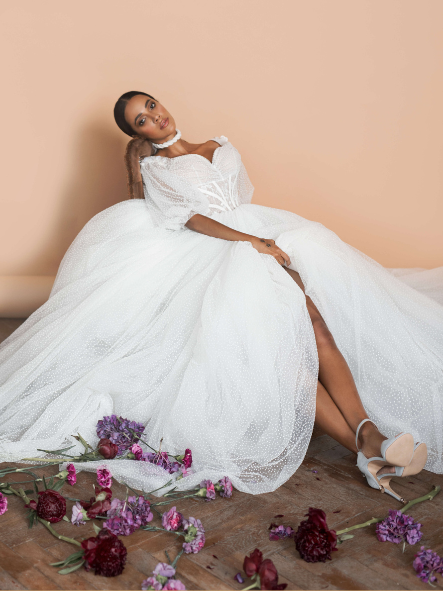 Купить свадебное платье «Этьен» Бламмо Биамо из коллекции Нимфа 2020 года в Воронеже
