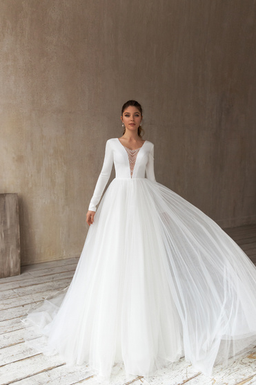 Свадебное платье «Альба» Евы Лендел — купить в Краснодаре платье Альба из коллекции "Меньше значит больше"2021