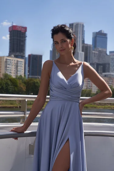 Купить вечернее платье «Шелани» Кукла из коллекции Атмосфера Города 2024 года в салоне «Мэри Трюфель» Шелани