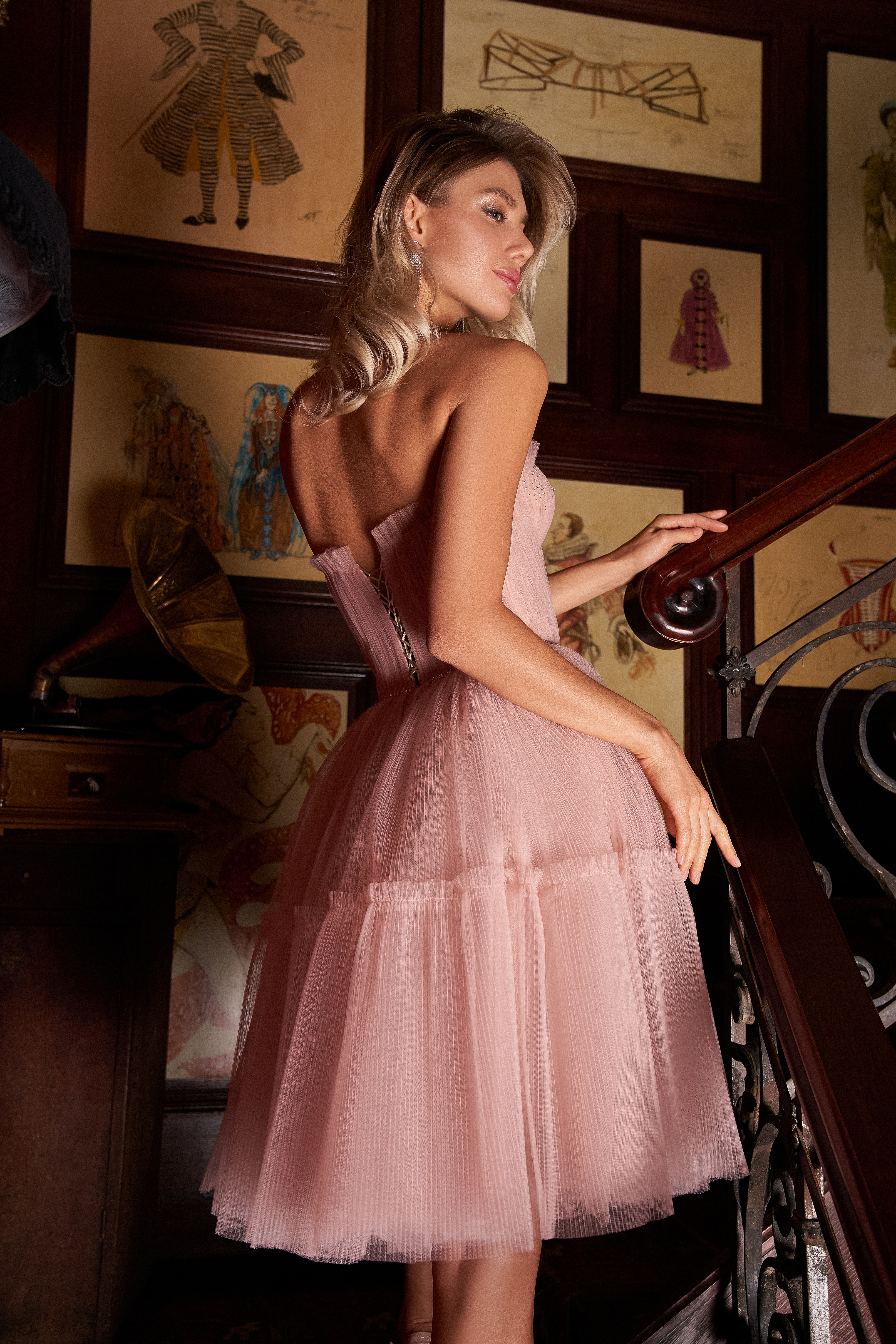 Купить вечернее платье «Рошель» Мэрри Марк из коллекции Вспышка Света 2022 года в салоне «Мэри Трюфель»