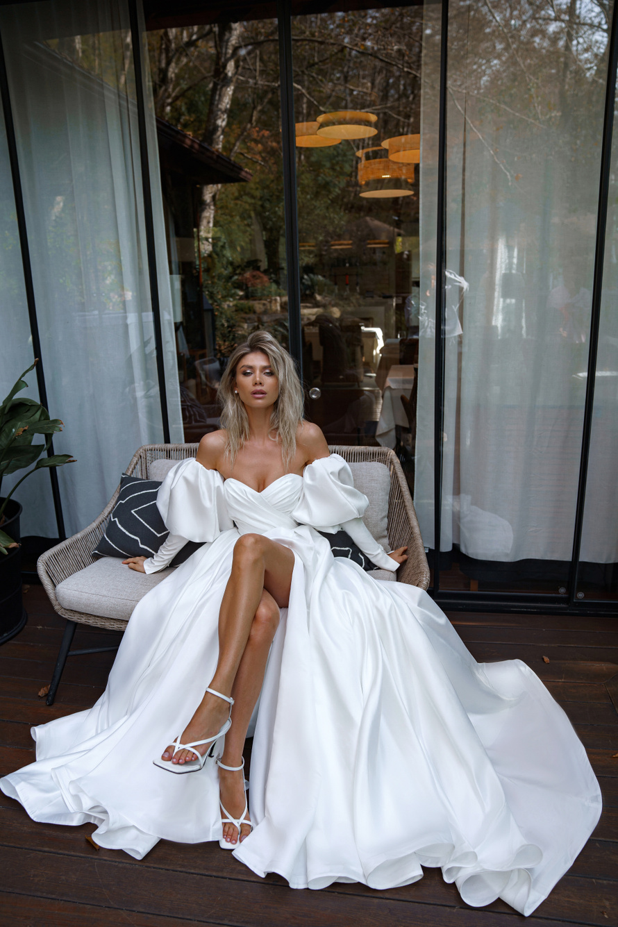 Купить свадебное платье «Джой» Сонеста из коллекции 2022 года в салоне «Мэри Трюфель»