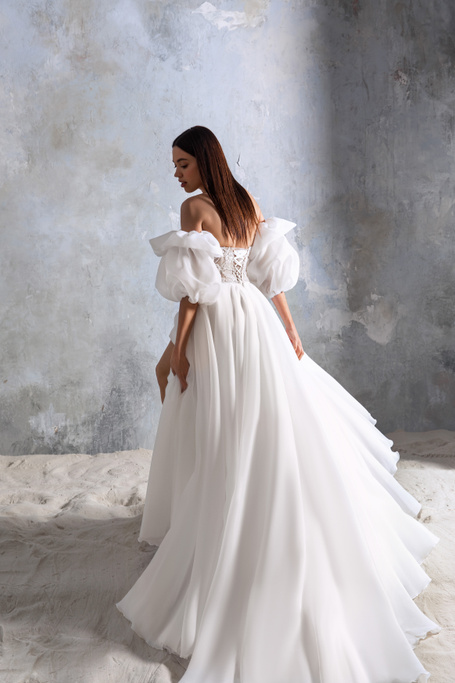Купить свадебное платье «Эстель» Секрет Споса из коллекции Блеск 2022 года в салоне «Мэри Трюфель»