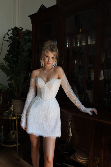 Купить свадебное платье «Шабли» Романова Криэйт из коллекции 2025 года в салоне «Мэри Трюфель»